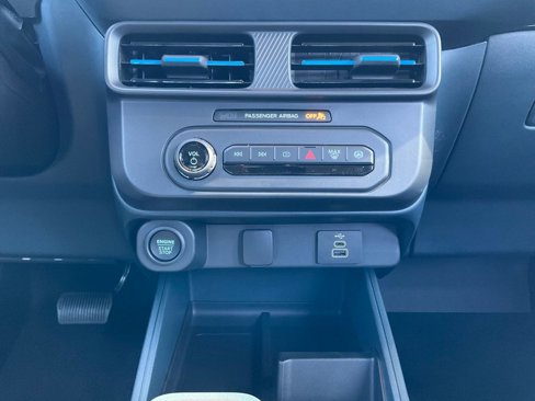 New 2025 Ford Maverick Lobo image 66