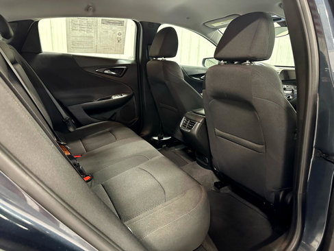 Used 2021 Chevrolet Malibu LT image 15