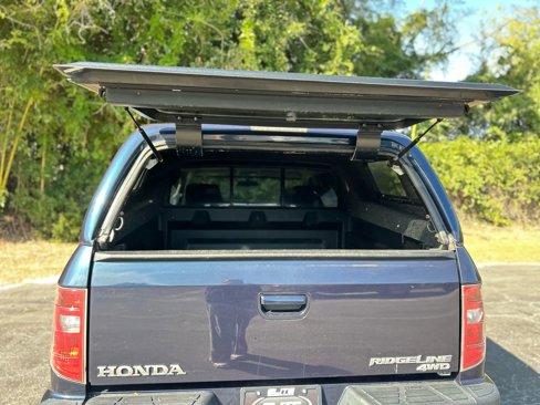Used 2010 Honda Ridgeline RTS image 11