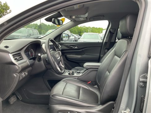 Used 2023 GMC Acadia SLT image 19