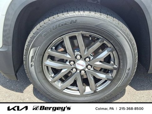 Used 2017 GMC Acadia SLT image 8