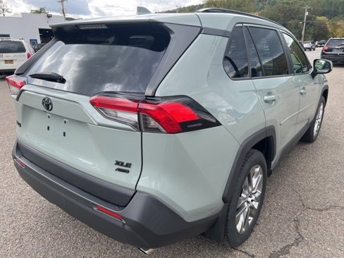 Used 2019 Toyota RAV4 XLE Premium w/ Cold Weather Package image 5