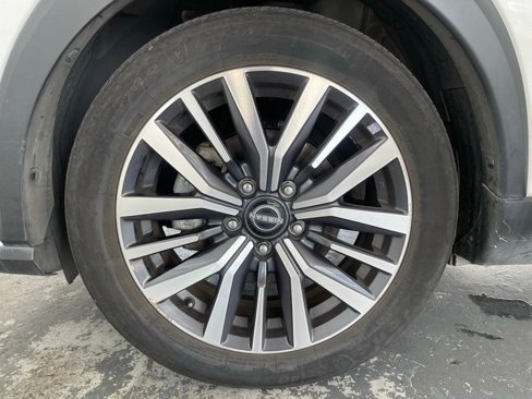 Used 2024 Nissan Kicks SV image 32