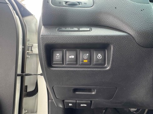 Used 2014 Nissan Altima 2.5 SL w/ Technology Package image 26