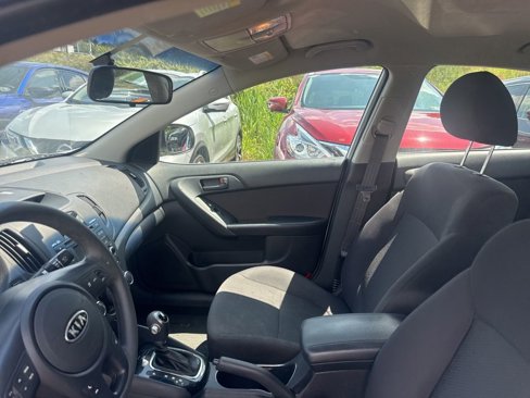 Used 2012 Kia Forte EX image 12