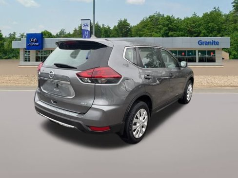 Used 2019 Nissan Rogue S image 7