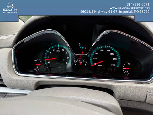 Used 2016 Chevrolet Traverse LT image 19