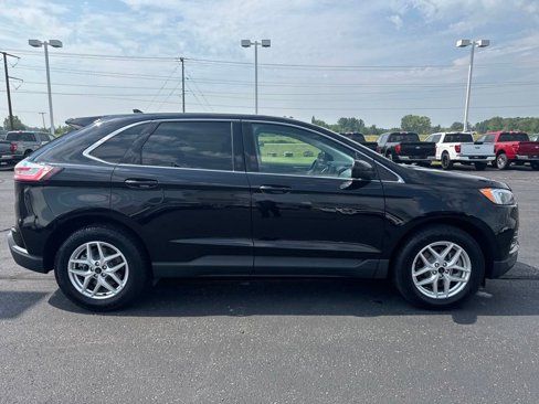 Used 2023 Ford Edge SEL image 6