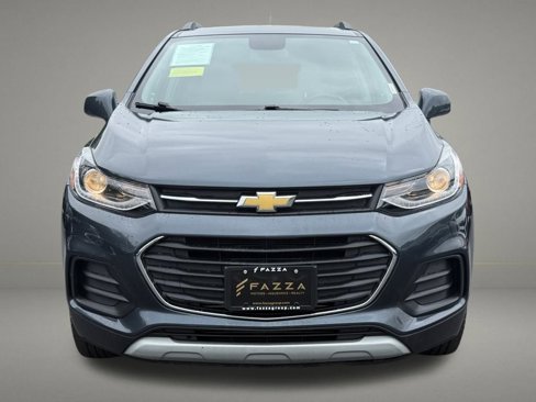 Used 2022 Chevrolet Trax LT w/ Premium Seat Package image 9