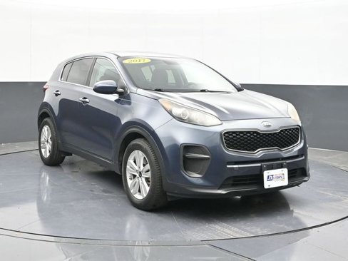 Used 2017 Kia Sportage LX image 15