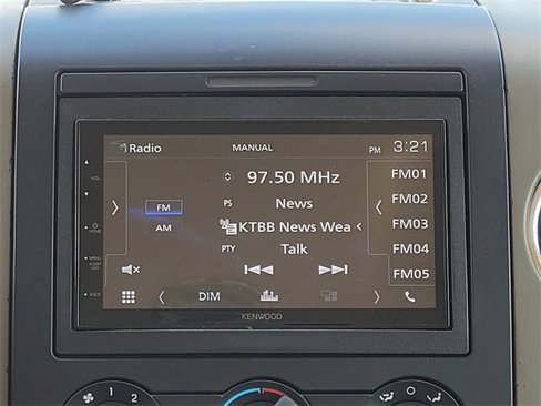 Used 2007 Ford F150 XLT image 14