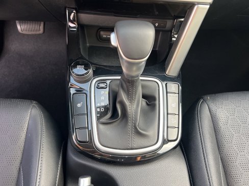 Certified 2021 Kia Seltos EX image 16