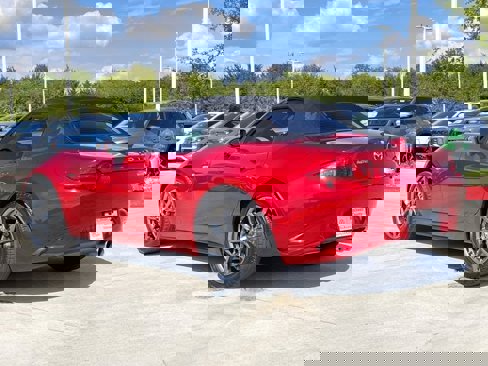 Used 2016 MAZDA MX-5 Miata Grand Touring image 5