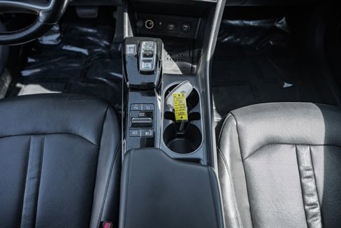 Used 2021 Hyundai Sonata Limited image 31