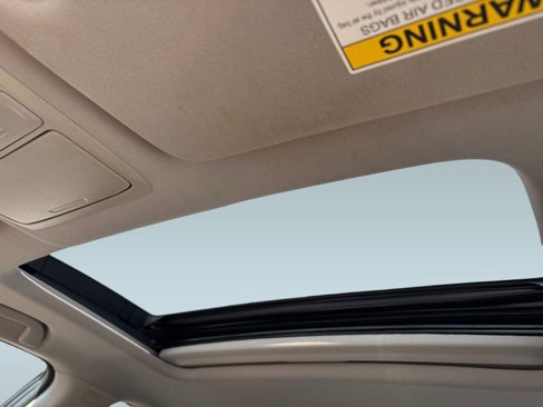 Used 2018 Honda Accord EX image 16