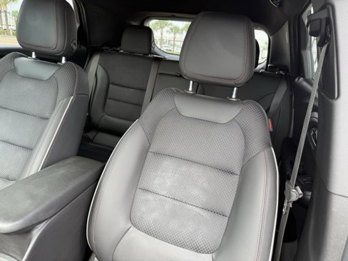 Used 2023 Chevrolet TrailBlazer RS image 27