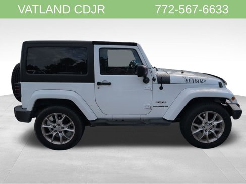 Certified 2016 Jeep Wrangler Sahara w/ Connectivity Group image 5