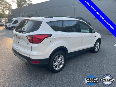 Used 2019 Ford Escape SEL image 15