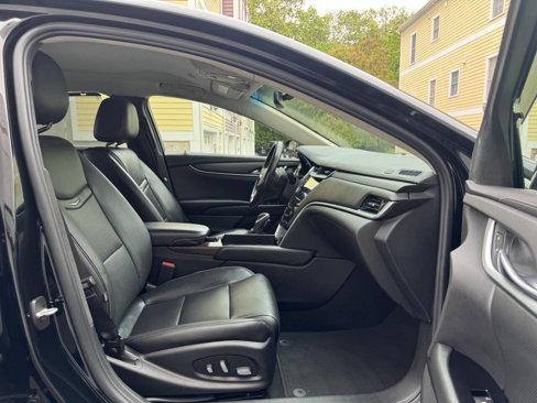 Used 2018 Cadillac XTS w/ Rear Seat Comfort Package image 14