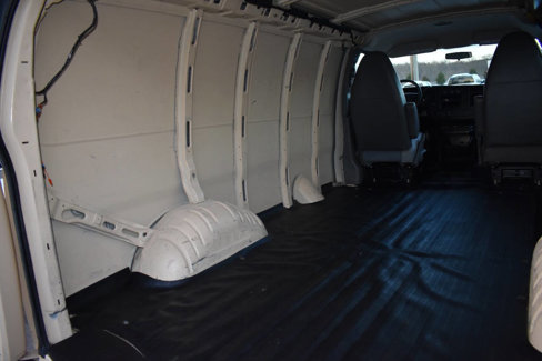 Used 2014 Chevrolet Express 2500 image 36
