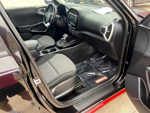 Used 2020 Kia Soul GT-Line w/ GT 2.0L Power Sunroof Package image 11
