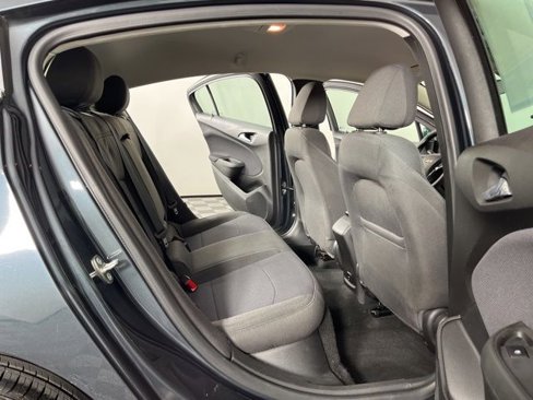 Used 2018 Chevrolet Cruze LT w/ Convenience Package image 46