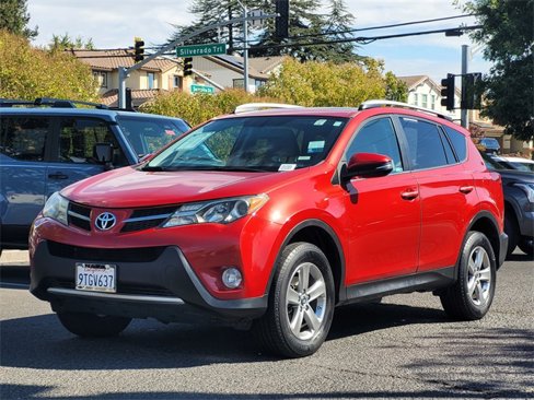 Used 2015 Toyota RAV4 XLE image 10