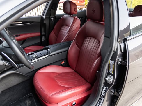 Used 2023 Maserati Ghibli Modena image 25