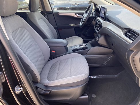 Used 2020 Ford Escape SE image 27