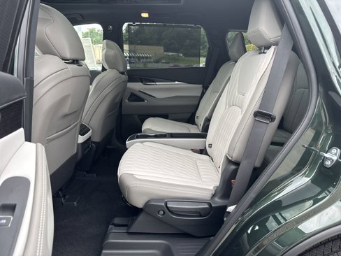 New 2026 INFINITI QX60 Autograph w/ Dark Cargo Package image 11