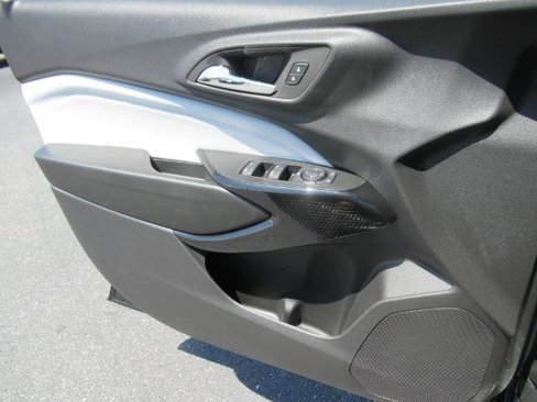 New 2025 Chevrolet Trax LT w/ Driver Confidence Package image 25