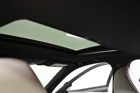 Certified 2022 INFINITI Q50 Sensory image 36