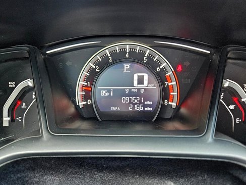 Used 2017 Honda Civic Sport image 23