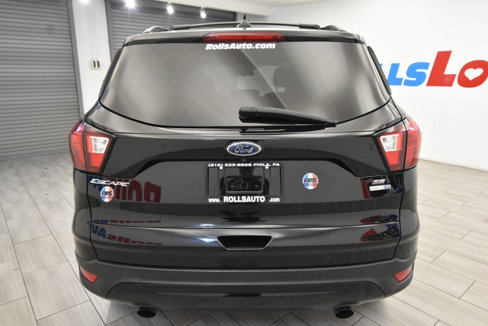Used 2019 Ford Escape SE image 4