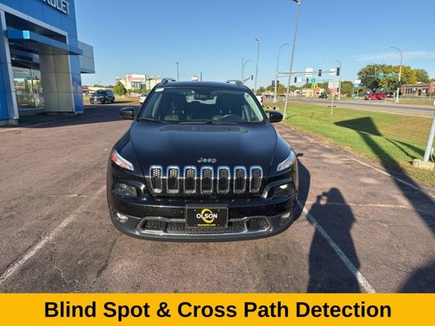 Used 2015 Jeep Cherokee Limited w/ Luxury Group image 10