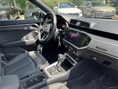 Certified 2022 Audi Q3 2.0T Premium image 30