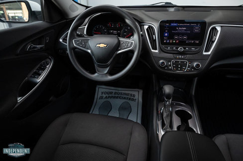 Used 2022 Chevrolet Malibu LT image 8
