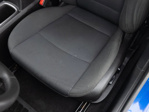 Used 2019 Chevrolet Cruze LT w/ Convenience Package image 21