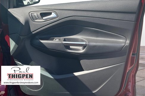 Used 2019 Ford Escape SE image 24
