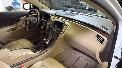 Used 2012 Buick LaCrosse Leather image 17