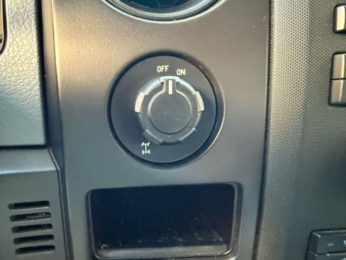 Used 2014 Ford F150 STX w/ Equipment Group 201A Mid image 17