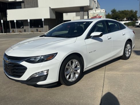 Used 2023 Chevrolet Malibu LT image 3