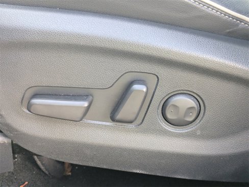 Used 2020 Kia Sportage SX image 22