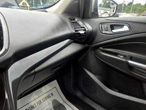 Used 2016 Ford Escape Titanium image 34