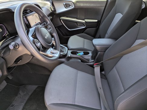 Used 2023 Kia Soul S image 25