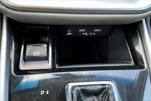 Used 2022 Subaru Outback Premium image 26