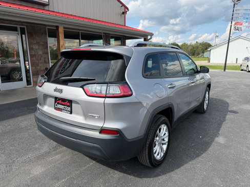 Used 2020 Jeep Cherokee Latitude w/ Cold Weather Group image 4
