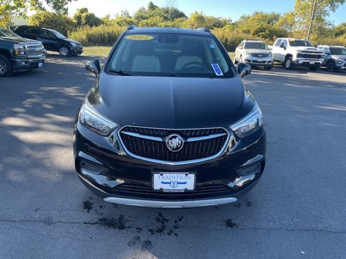 Used 2021 Buick Encore Preferred w/ Safety Package II image 5