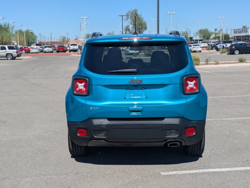 Used 2021 Jeep Renegade Latitude image 4