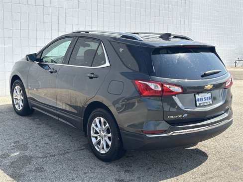 Used 2018 Chevrolet Equinox LT w/ Sun & Infotainment Package image 11